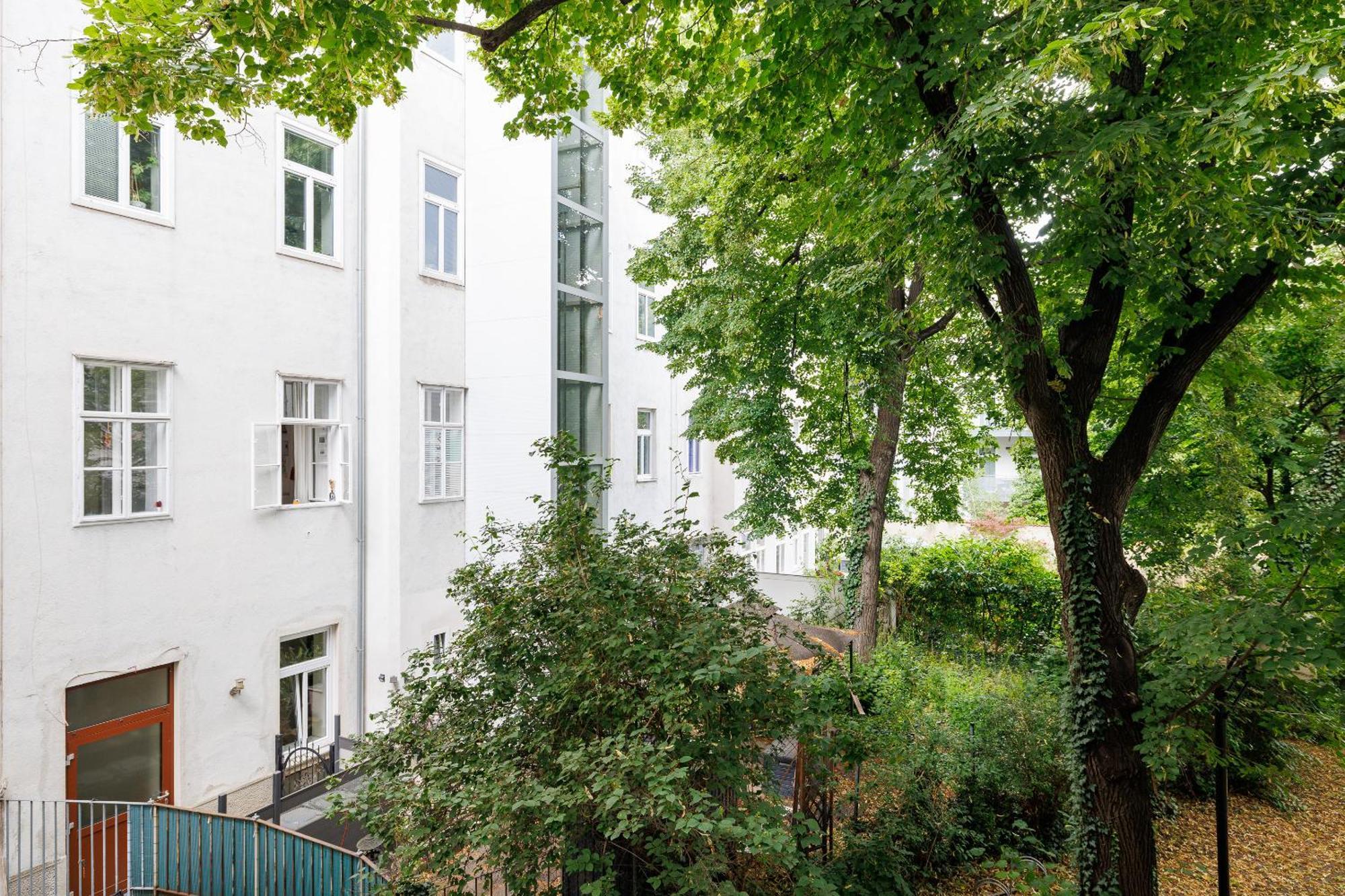 Urban Vienna Living - 18Th District Aparthotel Exterior photo